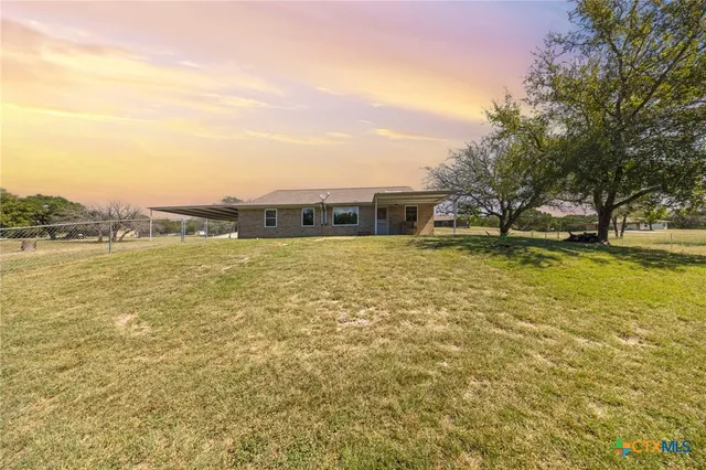 $254,900 | 1012 Cherokee Trail, Kempner, TX 76539