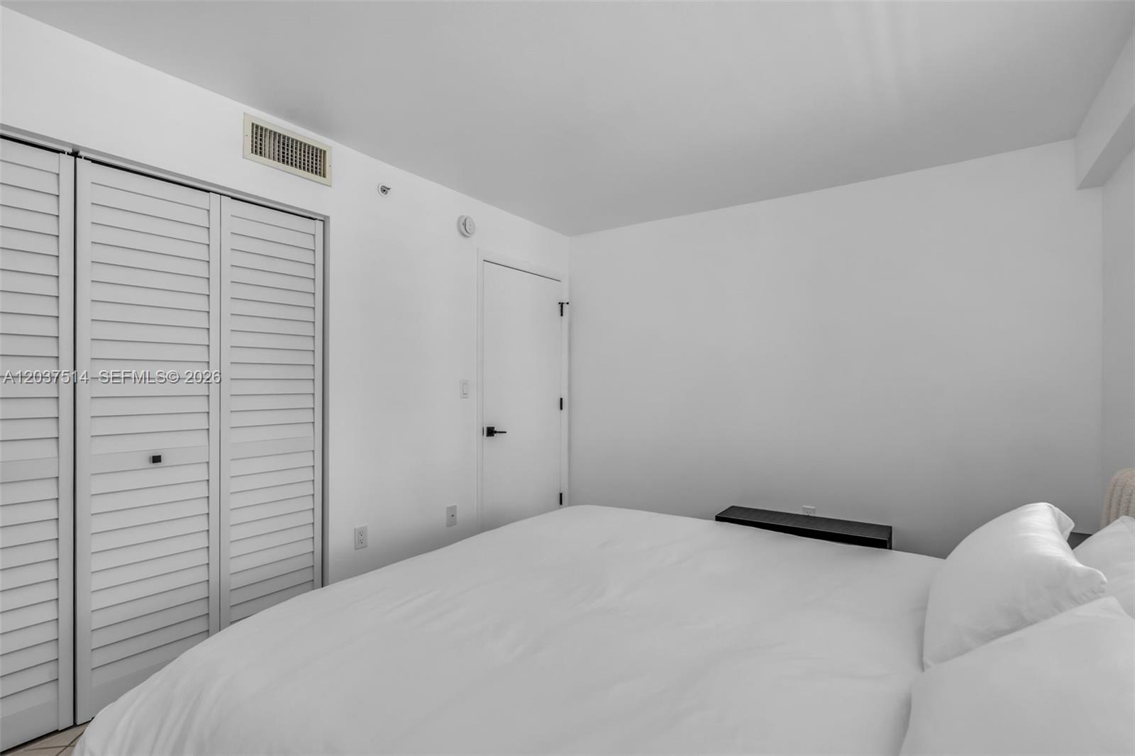 1401 Bay Road, Unit 409 Miami Beach, FL 33139 - Photo 17 of 26 Gallery Image 17