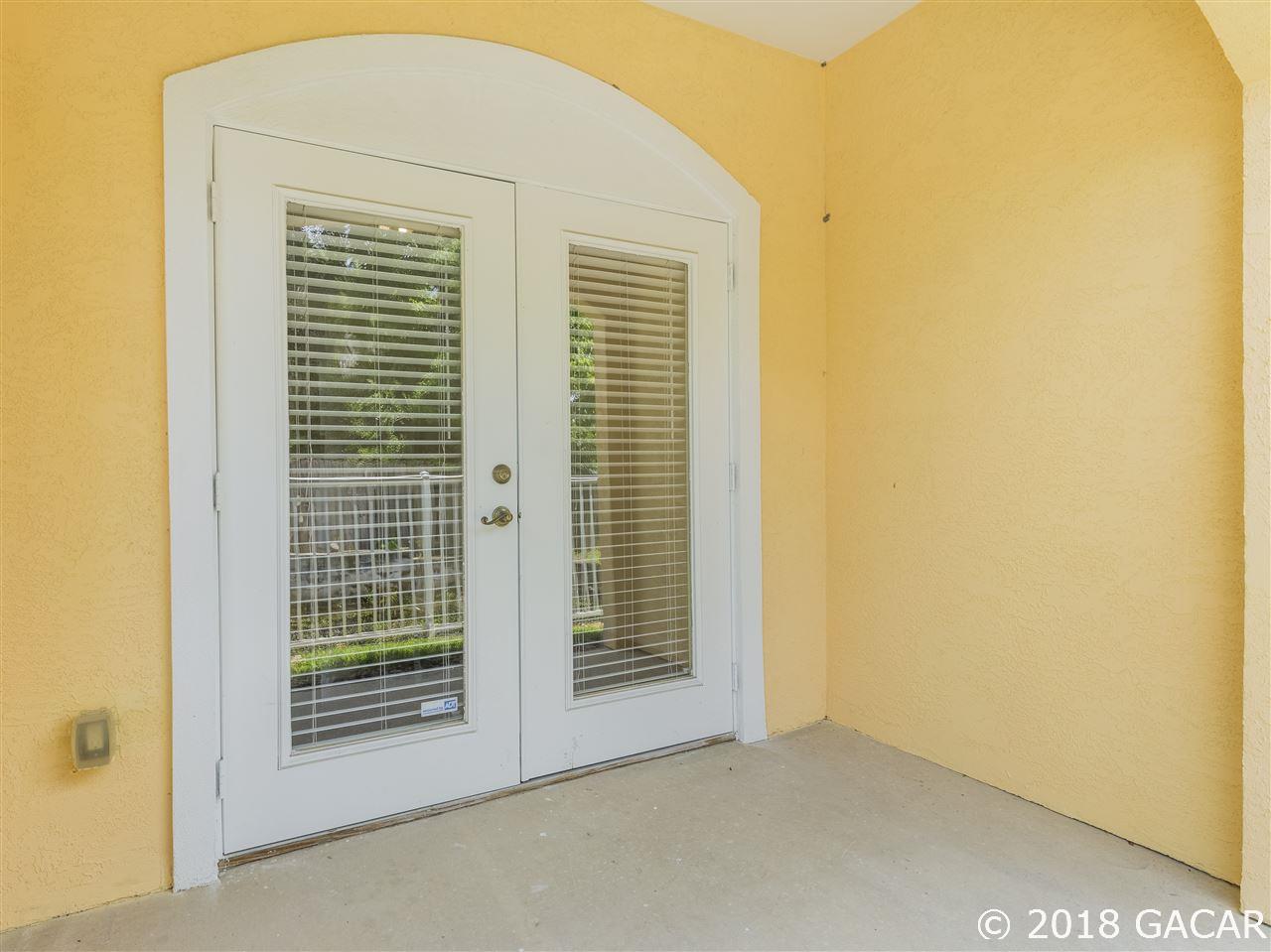 538 Northwest 39th Road, Unit 306 Gainesville, FL 32607 - Photo 3 of 18