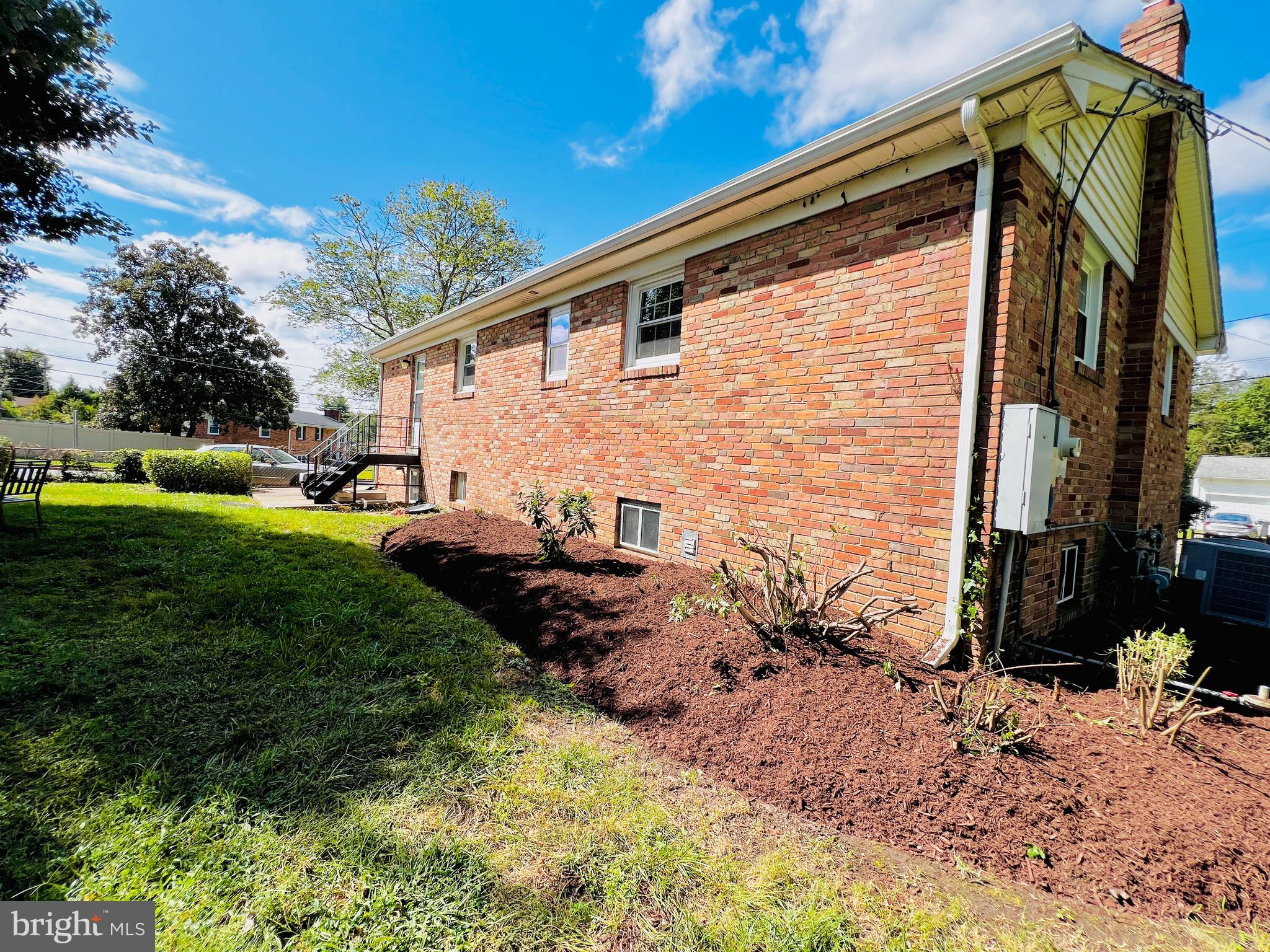 11218 Keystone Avenue Clinton, MD 20735 - Photo 52 of 53 a backyard of a house with lots of green space