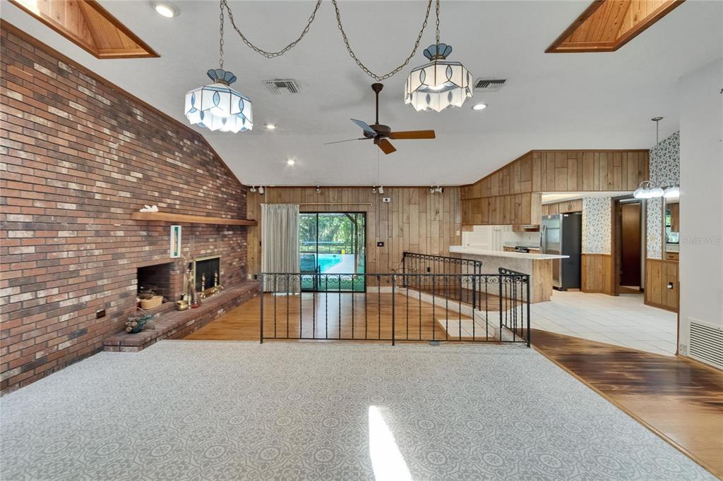 3102 East Trapnell Road Plant City, FL 33566 - Photo 76 of 100 a view of a room with gym equipment