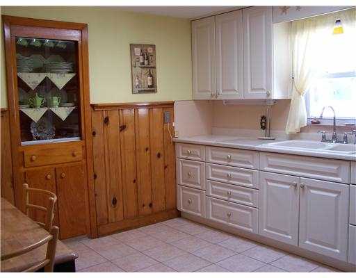 75 Merle Street Warwick, RI 02889 - Photo 3 of 12 Kitchen.