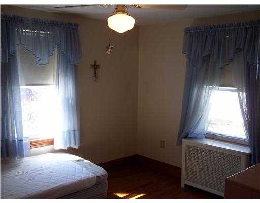75 Merle Street Warwick, RI 02889 - Photo 9 of 12 Bedroom.
