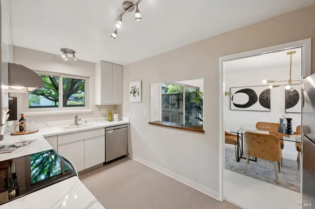 $919,000 | 211 Danielle Way, San Rafael, CA 94903