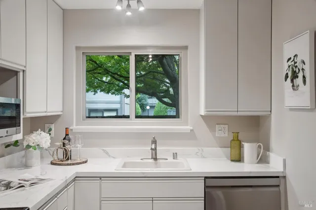 $919,000 | 211 Danielle Way, San Rafael, CA 94903