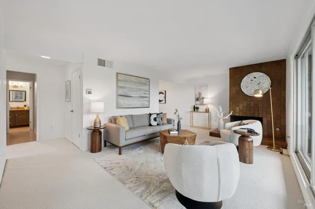 $919,000 | 211 Danielle Way, San Rafael, CA 94903