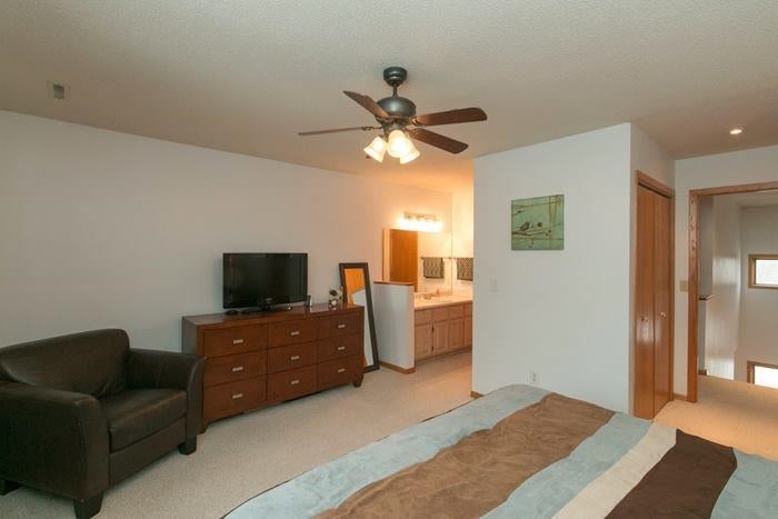 2110 Holiday Road Coralville, IA 52241 - Photo 13 of 25 Gallery Image 13
