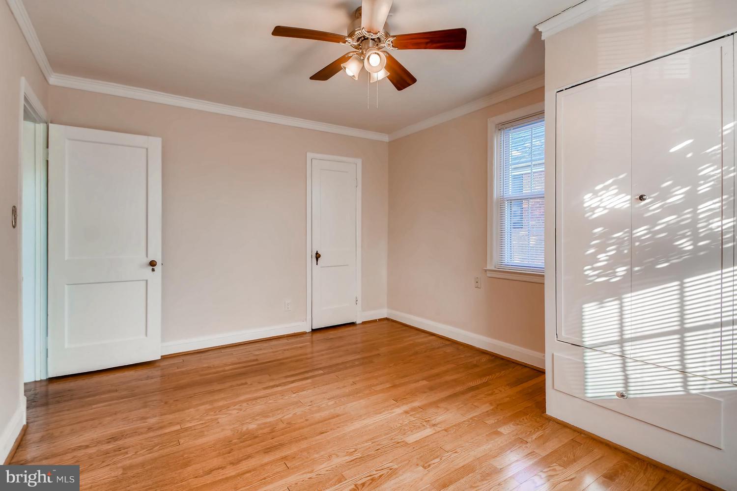 148 Hopkins Road Baltimore, MD 21212 - Photo 11 of 36 Master bedroom with ceiling fan