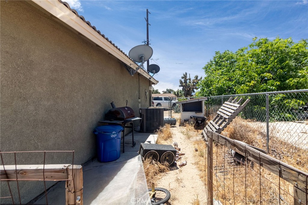 18936 Rock Springs Road Hesperia, CA 92345 - Photo 28 of 28