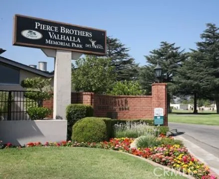 $90,000 | 10621 Victory Boulevard, North Hollywood, CA 91606
