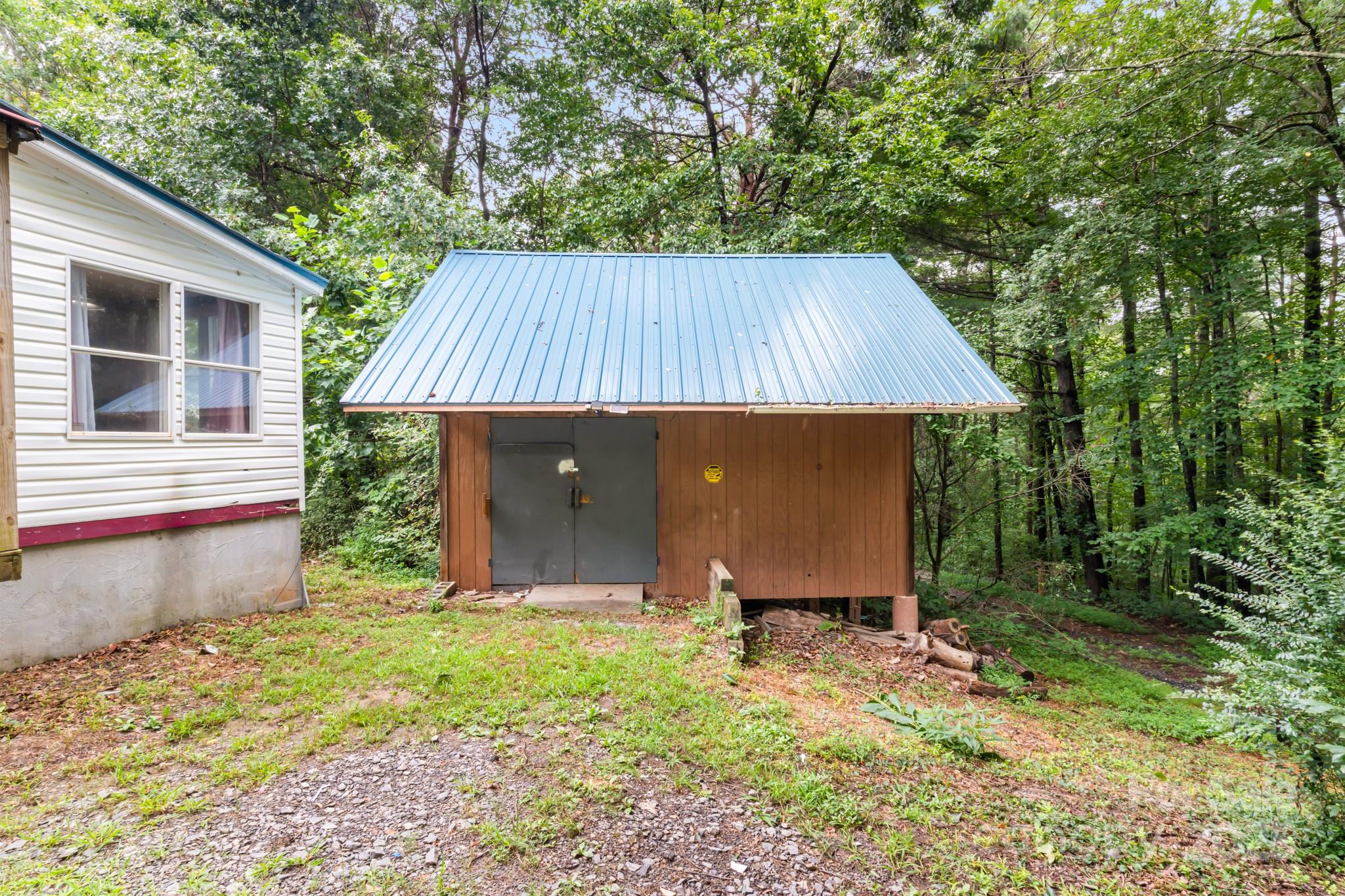 28 Myrtle Road Swannanoa, NC 28778 - Photo 4 of 28 Gallery Image 4