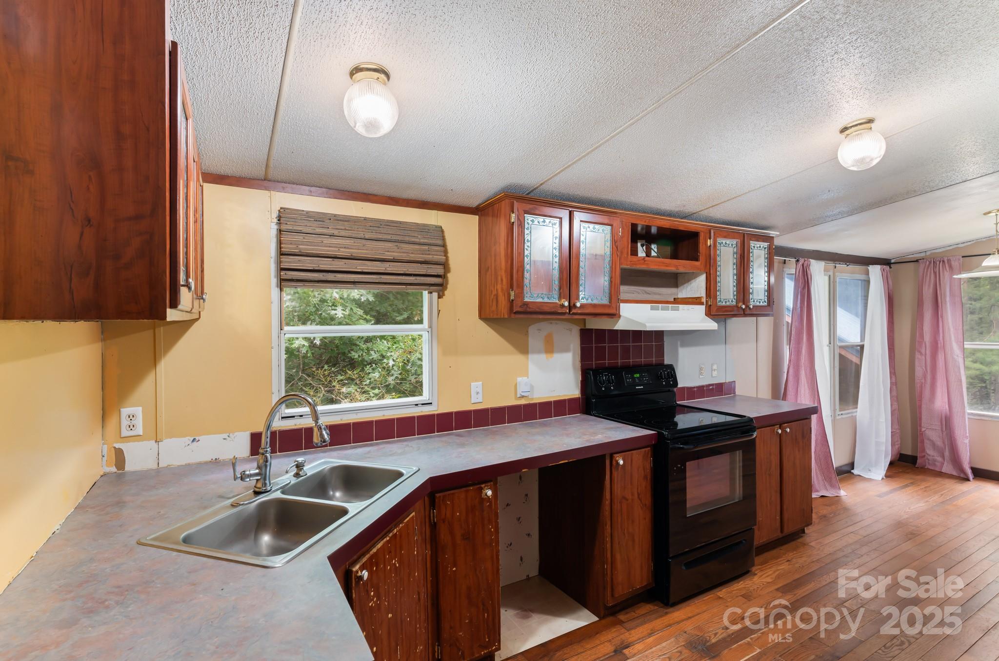 28 Myrtle Road Swannanoa, NC 28778 - Photo 7 of 28 Gallery Image 7