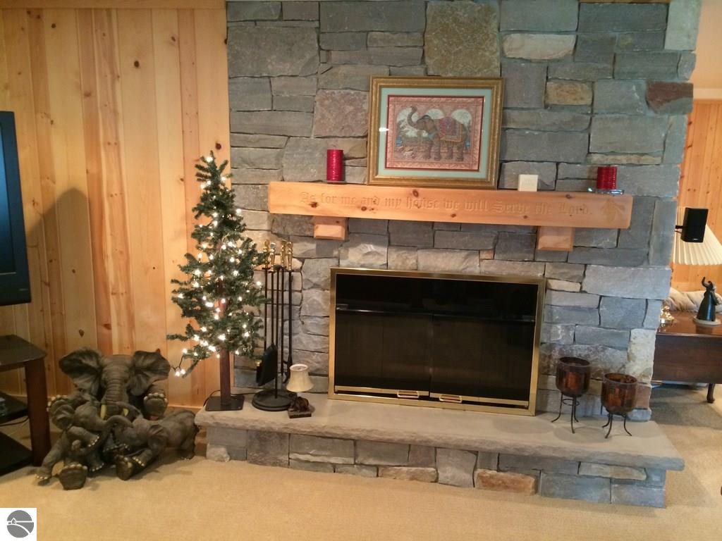 9345 South Leaton Road Shepherd, MI 48883 - Photo 16 of 62 1790367-15.JPG