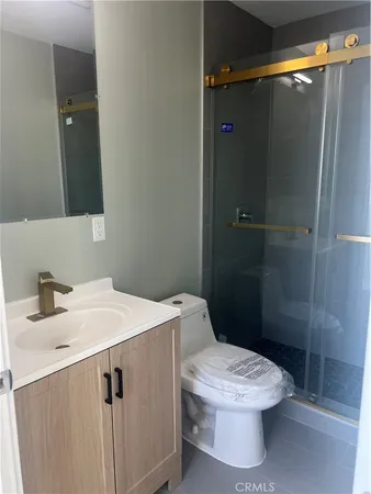$2,050 | 4966 Oregon Avenue, Unit E, Long Beach, CA 90805