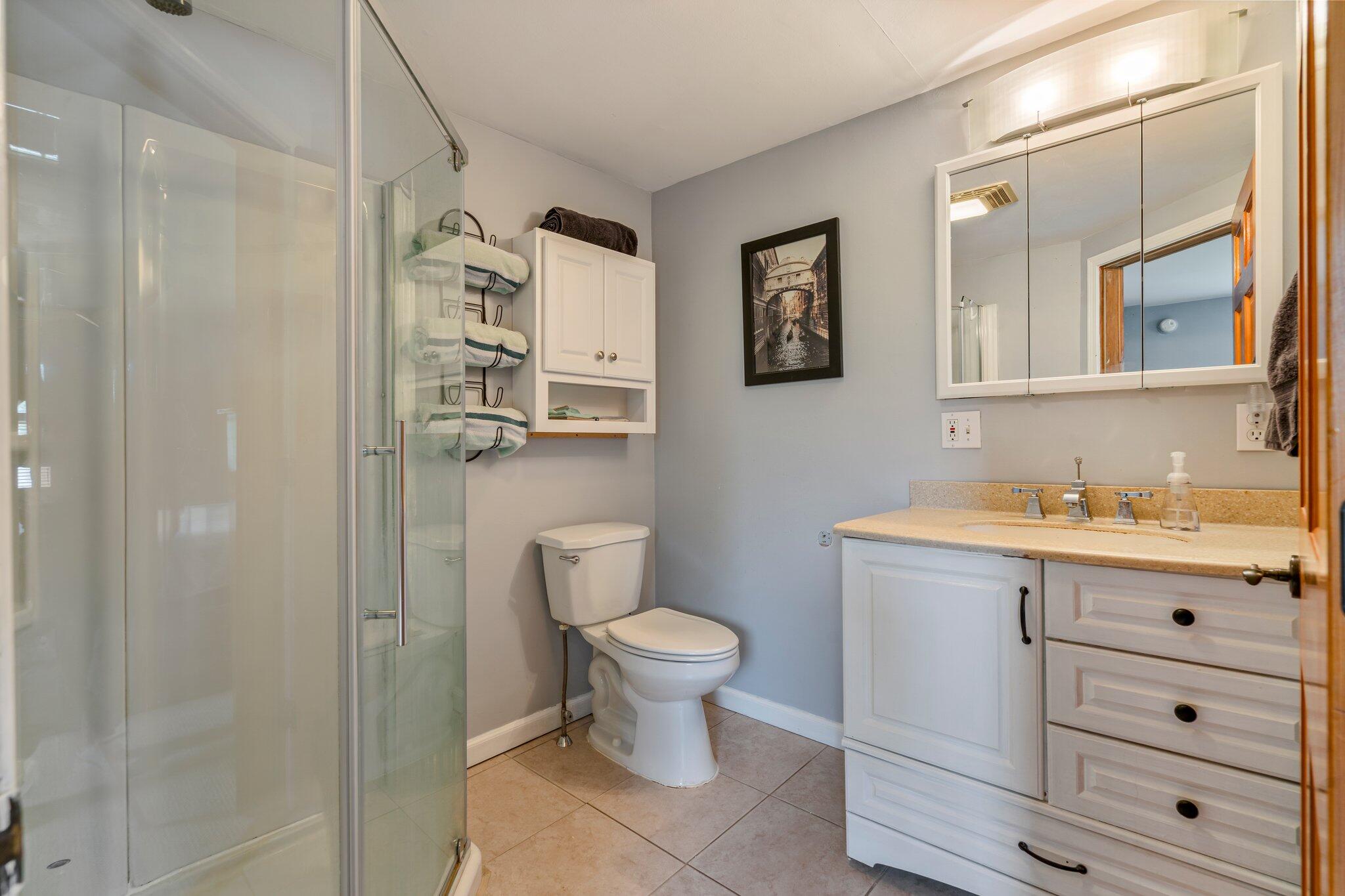 206 Sebago Lake Road Gorham, ME 04038 - Photo 27 of 64 Primary Bath