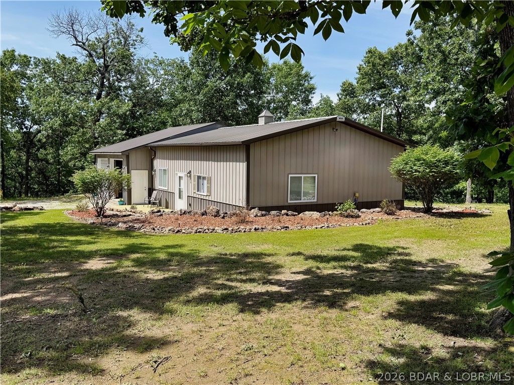 436 Country Mile Road Camdenton, MO 65020 - Photo 3 of 38