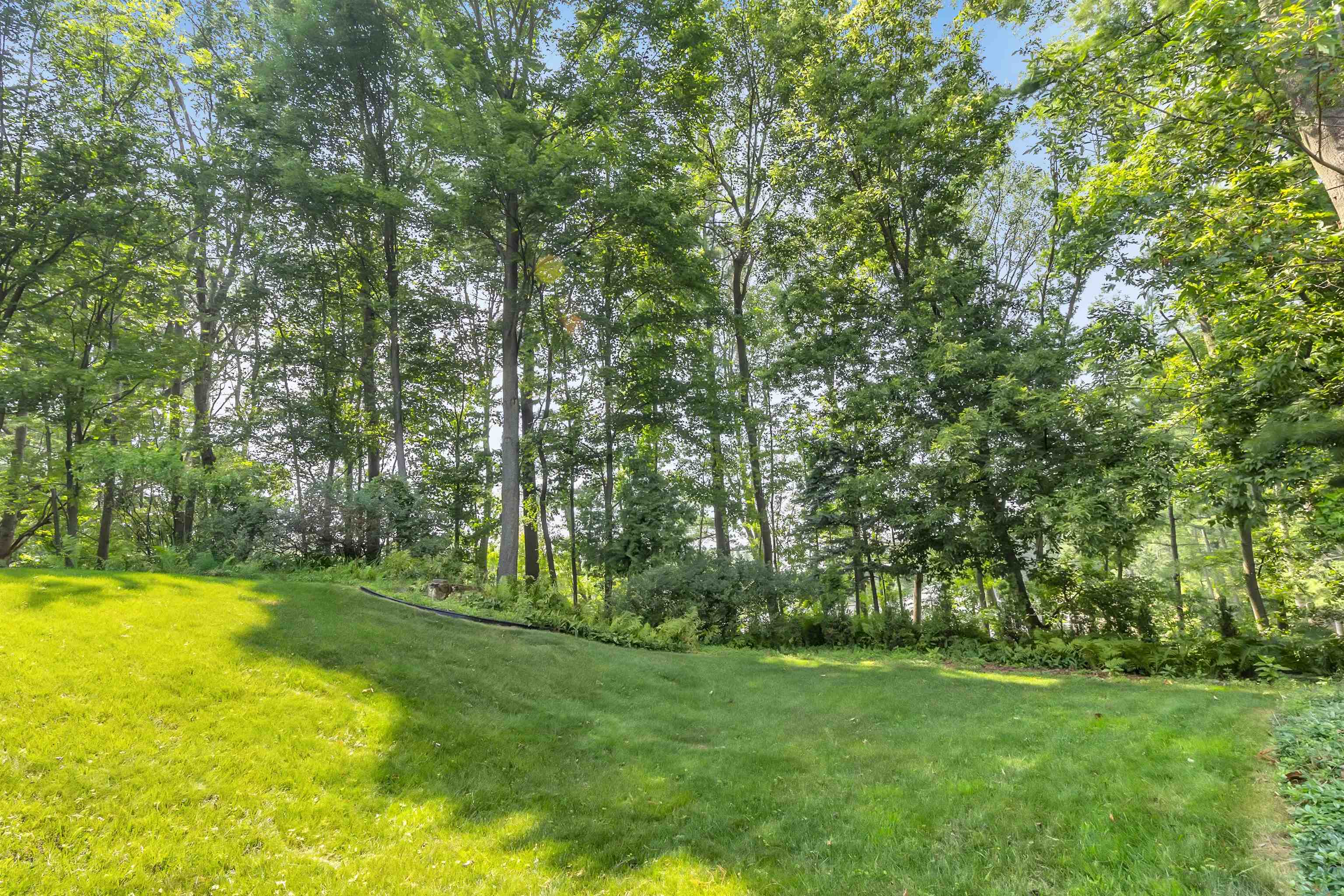 1155 Pinecrest Road Green Bay, WI 54313 - Photo 43 of 57
