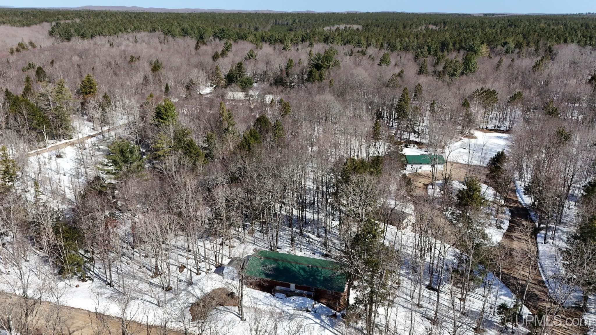 7122 Maple Grove Road Munising, MI 49862 - Photo 31 of 44