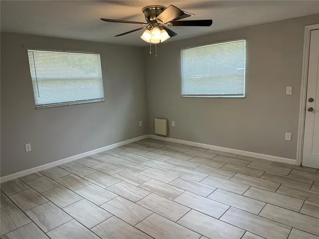 $1,925 | 5516 9th Street, Zephyrhills, FL 33542