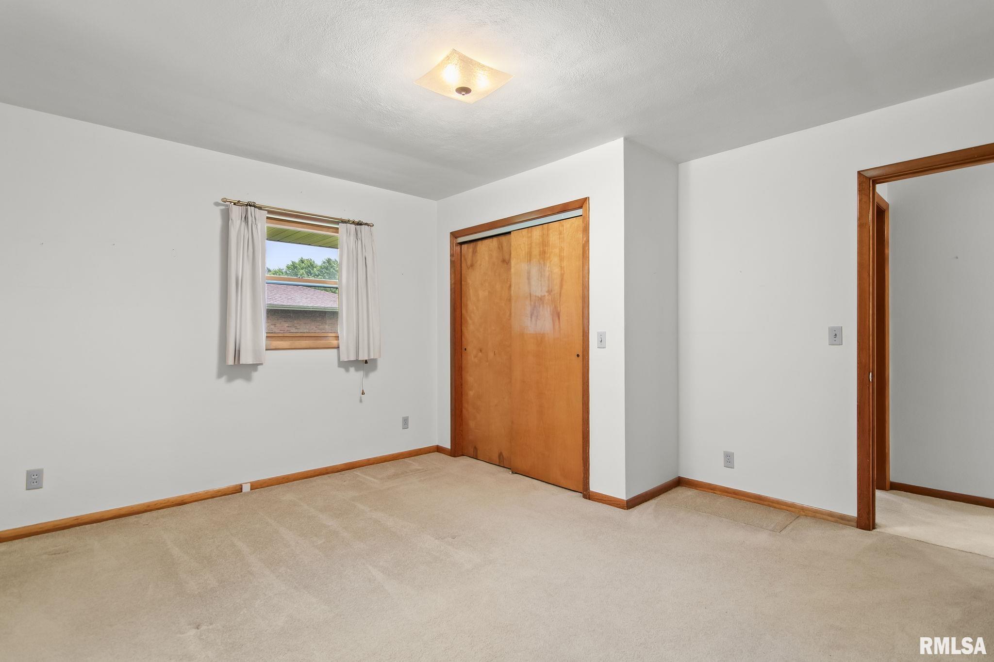 43 Palomino Road Springfield, IL 62702 - Photo 10 of 34