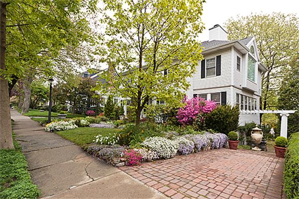 308 Payson Road Belmont, MA 02478 - Photo 2 of 23 Gallery Image 2