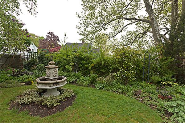 308 Payson Road Belmont, MA 02478 - Photo 3 of 23 Gallery Image 3