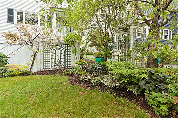 308 Payson Road Belmont, MA 02478 - Photo 5 of 23 Gallery Image 5