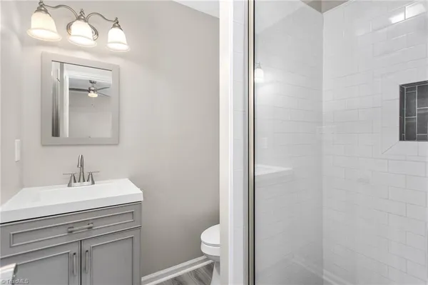 $289,000 | 405 East Oakwood Street, Mebane, NC 27302