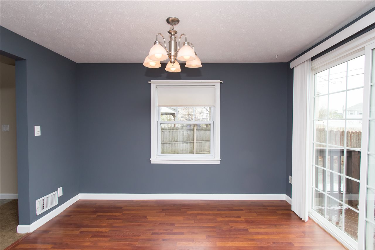 84 Merrow Street Manchester, NH 03104 - Photo 3 of 9