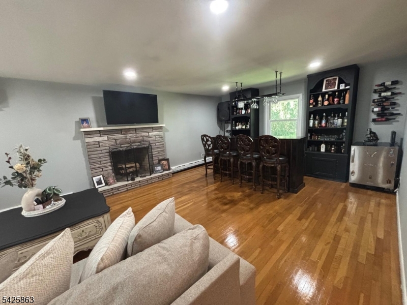 225 Sunnymeade Road Hillsborough, NJ 08844 - Photo 16 of 49