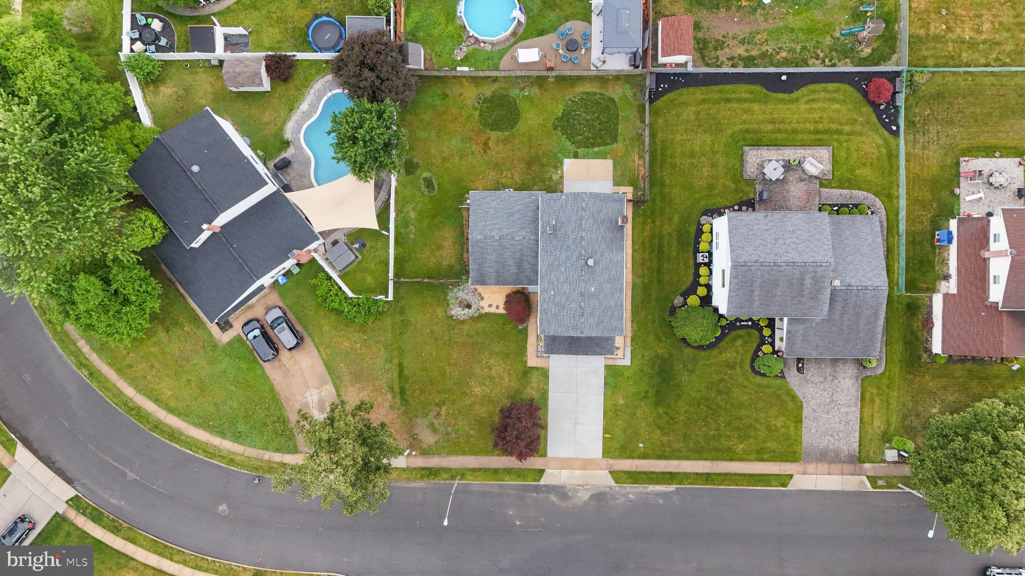 14 Stonebridge Road Cherry Hill, NJ 08003 - Photo 17 of 38