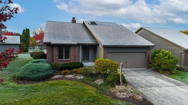 $310,000 | 5722 Port Royal, Fort Wayne, IN 46815