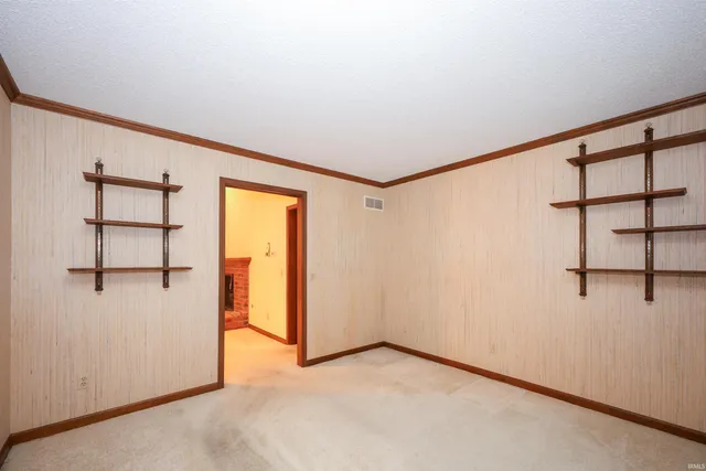 $310,000 | 5722 Port Royal, Fort Wayne, IN 46815