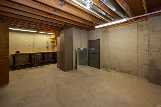 $310,000 | 5722 Port Royal, Fort Wayne, IN 46815