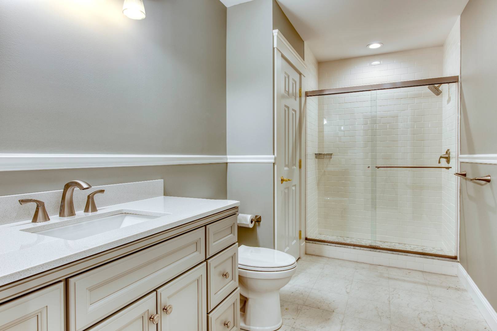 65 Highland Road Southampton, NY 11968 - Photo 18 of 25 Gallery Image 18