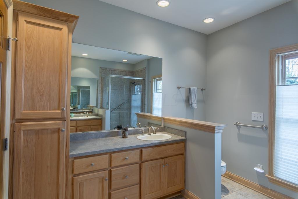 8719 Carter Road Hilliard, OH 43026 - Photo 43 of 66 Gallery Image 43