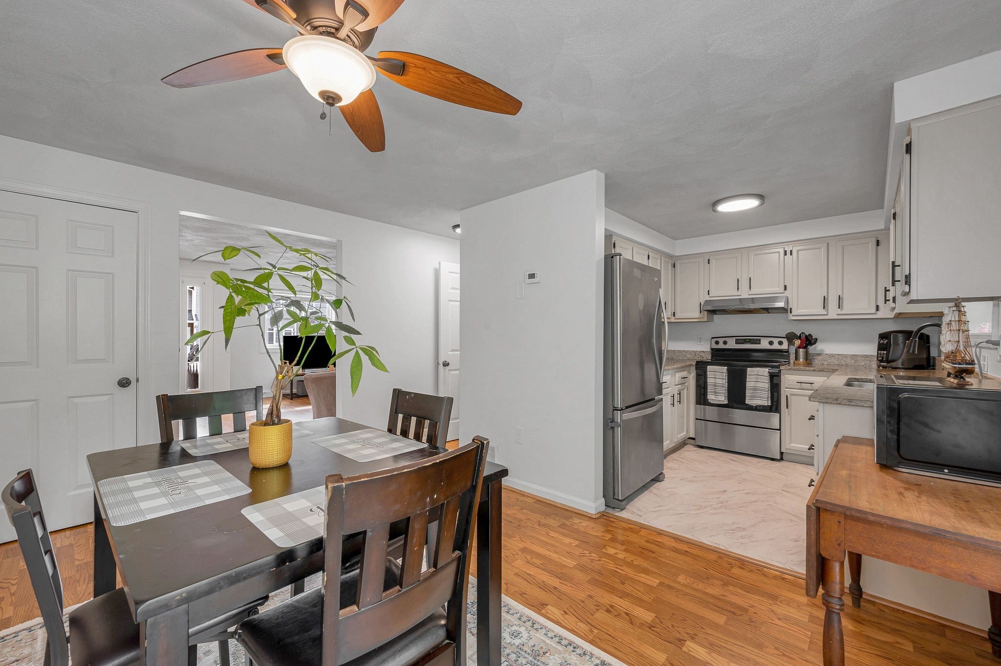 34 Lowell Road, Unit 15 Pepperell, MA 01463 - Photo 9 of 33 Gallery Image 9