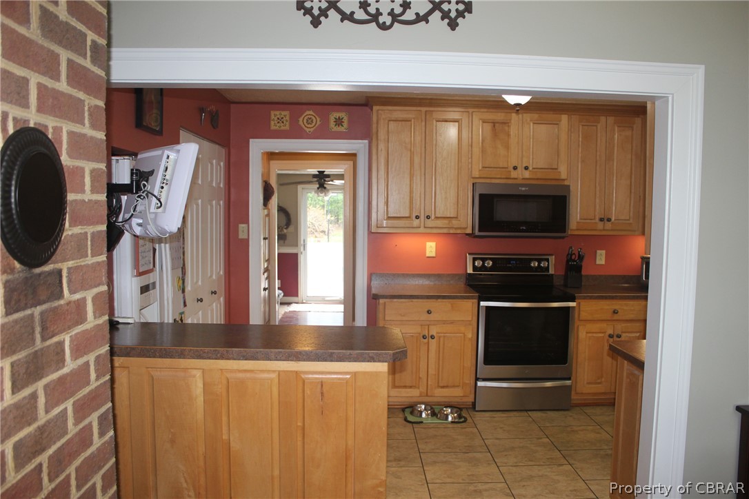 3436 Low Ground Road Hayes, VA 23072 - Photo 17 of 26 Gallery Image 17