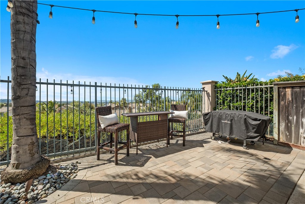 22 Sierra Blanco Lake Forest, CA 92610 - Photo 19 of 47 a view of a balcony with chairs