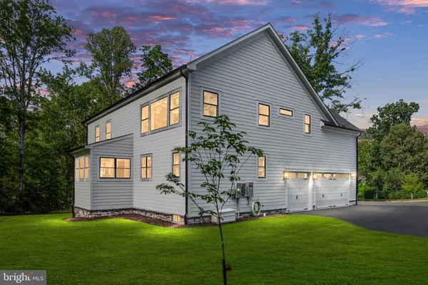 $1,160,000 | 11302 Radcliff Terrace, Spotsylvania, VA 22551