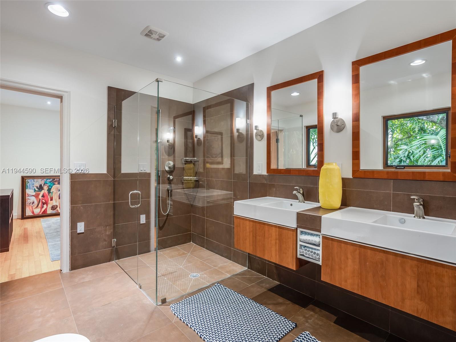 320 West 26th Street Miami Beach, FL 33140 - Photo 12 of 33 a large bedroom with a large bed and furniture