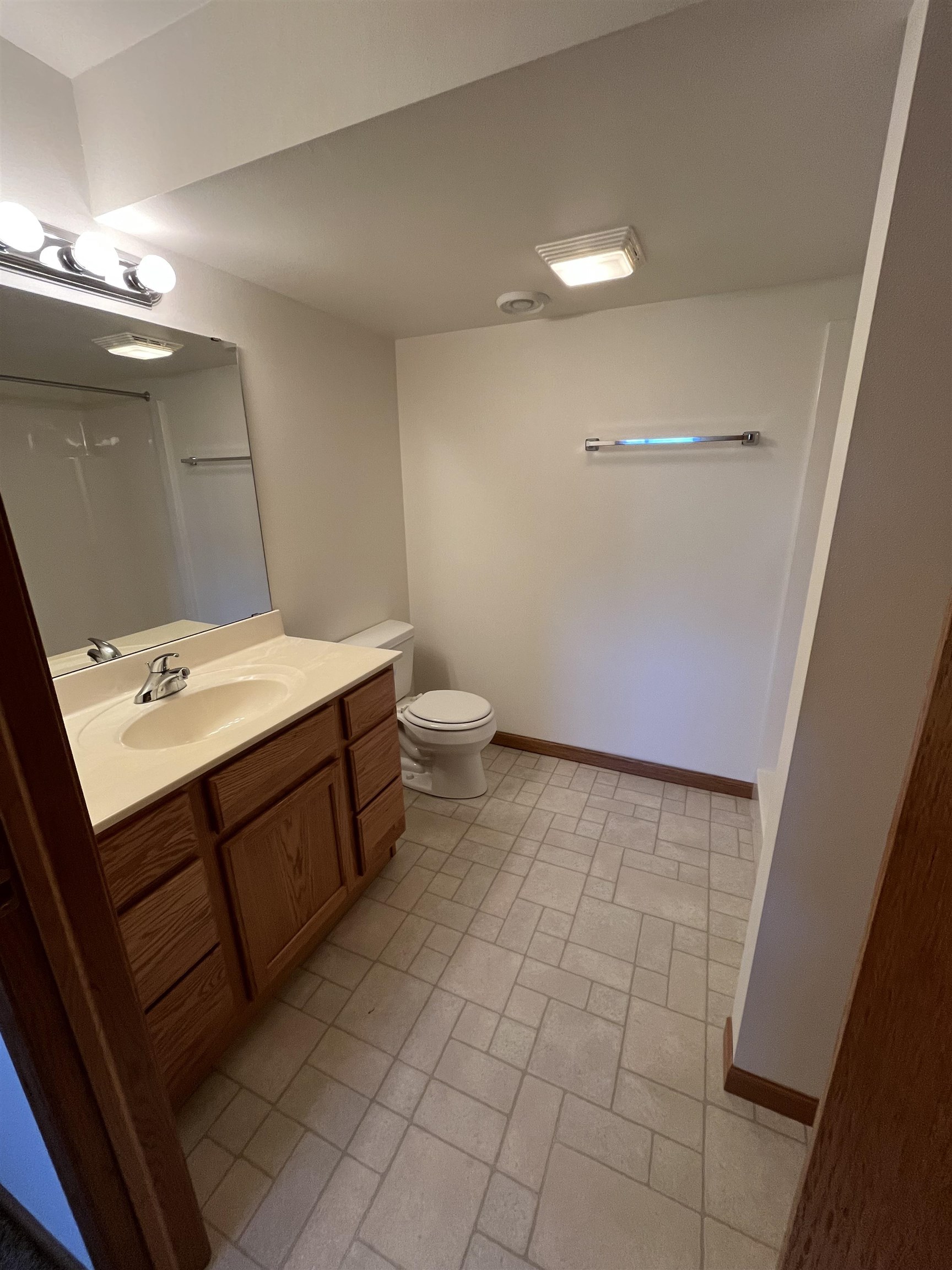 1175 St Albert The Great Court, Unit 1175 Sun Prairie, WI 53590 - Photo 14 of 14