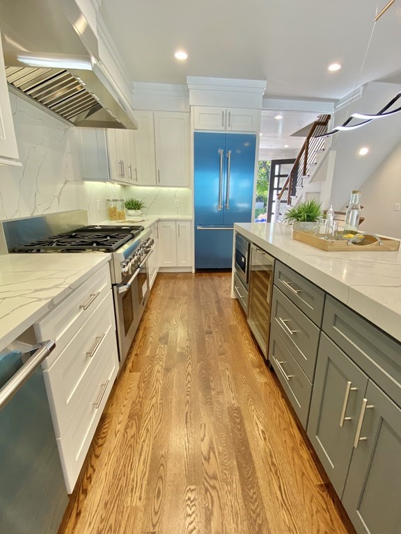 19 Shute Path Newton, MA 02459 - Photo 9 of 20