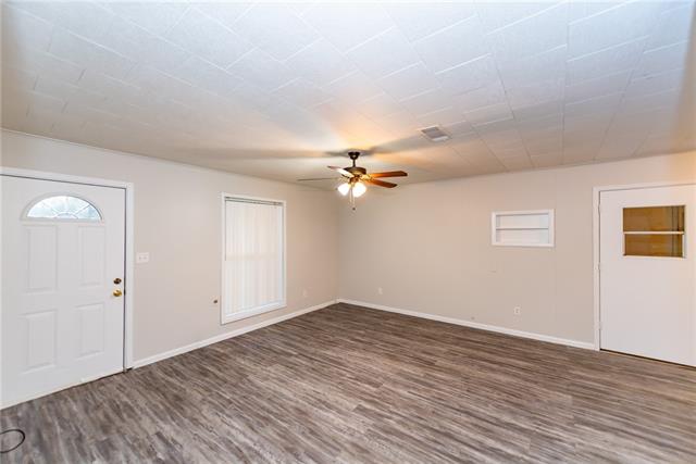 1111 Mockingbird Lane Oakdale, LA 71463 - Photo 2 of 16