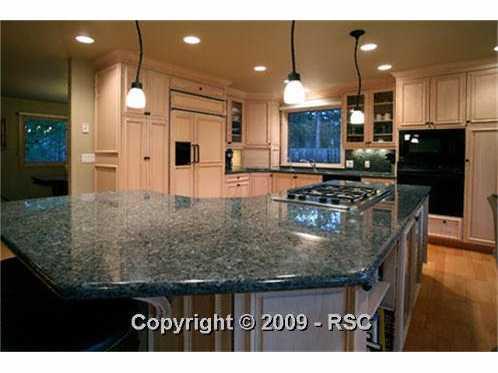 144 Cresta Road Colorado Springs, CO 80906 - Photo 6 of 16