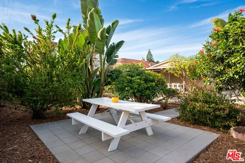 $1,099,000 | 4014 Baywood Street, Los Angeles, CA 90039