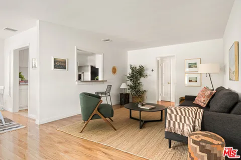 $1,099,000 | 4014 Baywood Street, Los Angeles, CA 90039