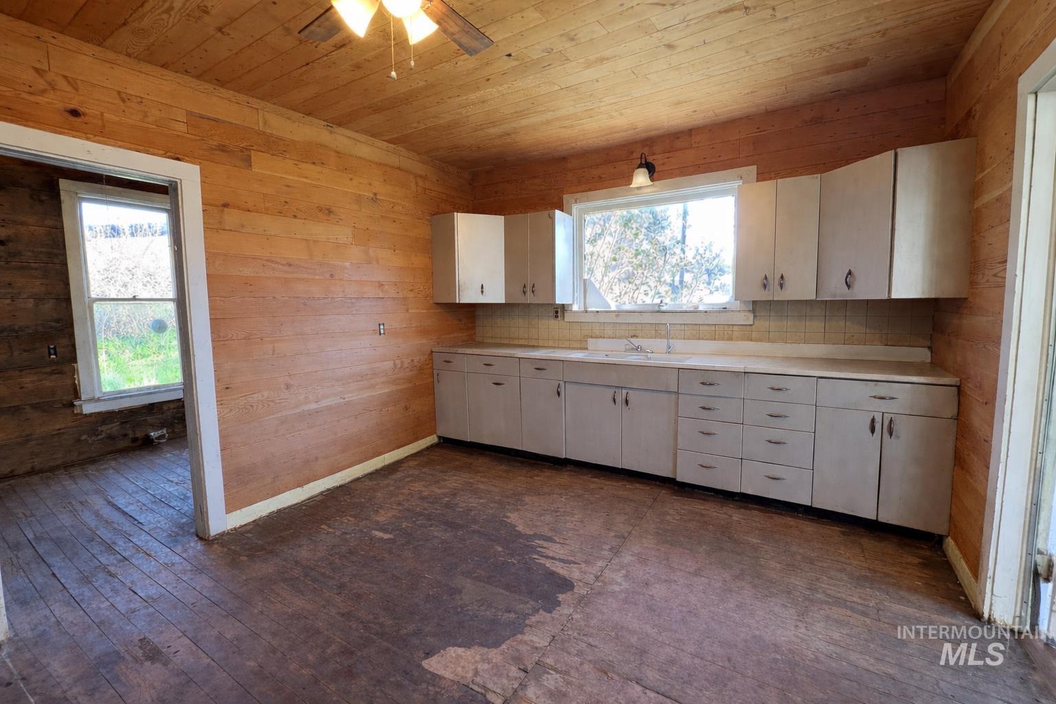 1753 Drake Road Nezperce, ID 83543 - Photo 21 of 31