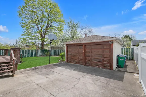 $1,450,000 | 208-14 50th Avenue | Bayside