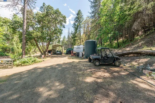 $250,000 | 2940 Dutch Creek Road, Junction City, CA 96048